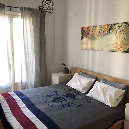 Cosy Apartment In Metaxourgeio Athens Ngoại thất bức ảnh