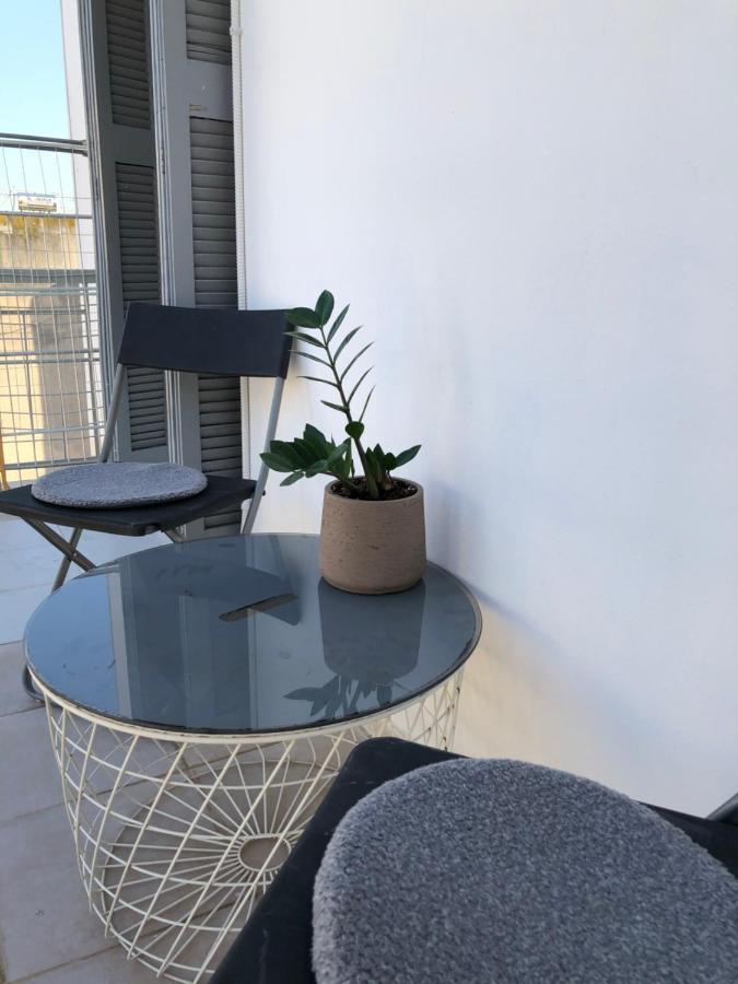 Cosy Apartment In Metaxourgeio Athens Ngoại thất bức ảnh
